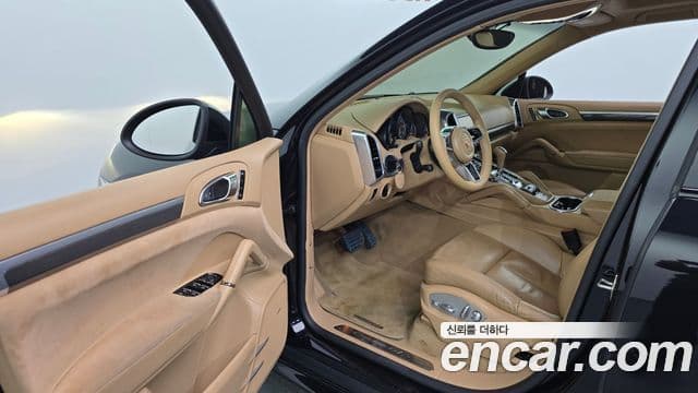 Porsche New Cayenne 958, 2013 10