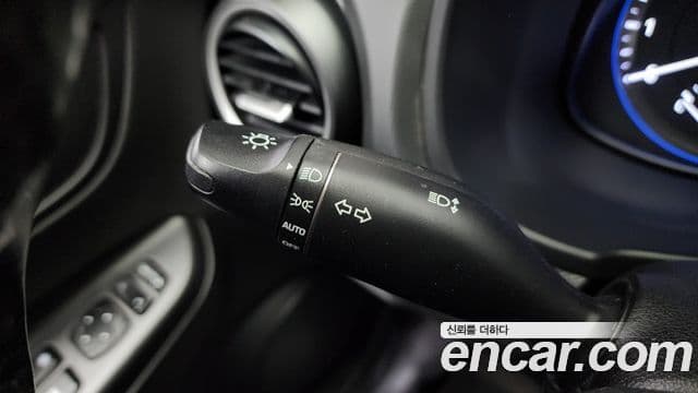 Hyundai Kona Modern pop, 2018 17