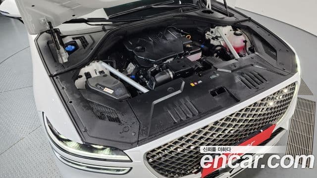 Genesis GV70, 2023 6