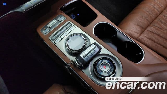 Genesis GV70, 2023 9