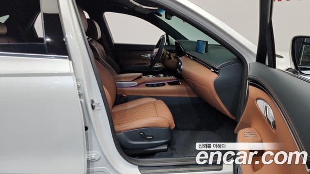 Genesis GV70, 2023 11
