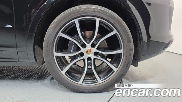 Porsche Cayenne (PO536) 3.0 Platinum Edition, 2023 все фото