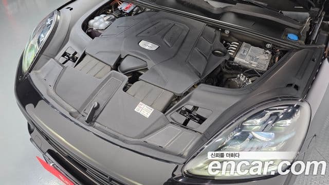 Porsche Cayenne (PO536) 3.0 Platinum Edition, 2023 6