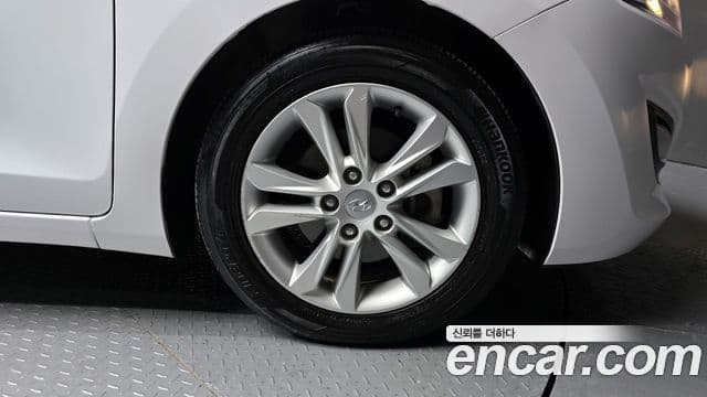 Hyundai i30(новый кузов / новое поколение) дизель 1.6 VGT PYL, 2014 все фото