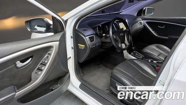 Hyundai i30(новый кузов / новое поколение) дизель 1.6 VGT PYL, 2014 11