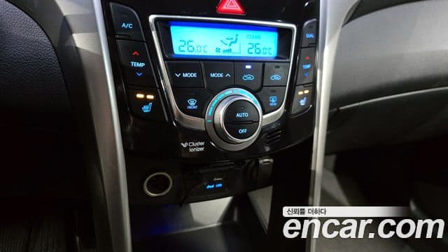 Hyundai i30(новый кузов / новое поколение) дизель 1.6 VGT PYL, 2014 18