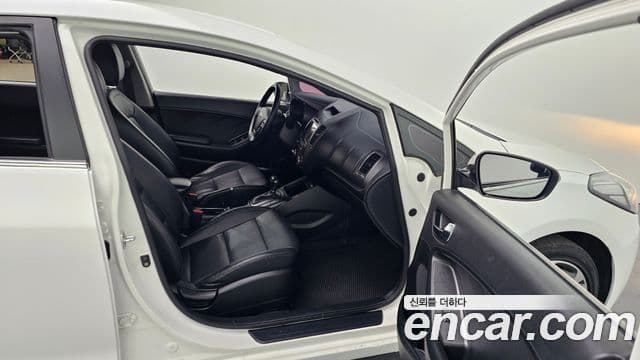 Kia K3 Noblesse, 2015 10