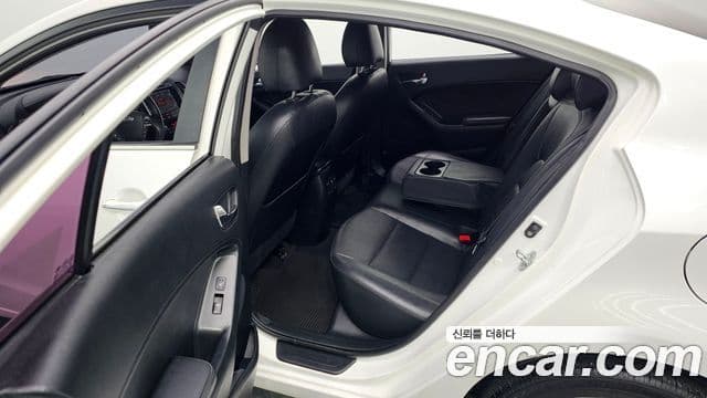 Kia K3 Noblesse, 2015 12