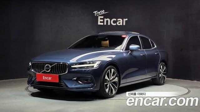 Volvo S60 3세대 B5 Ultimate Bright, 2023 1