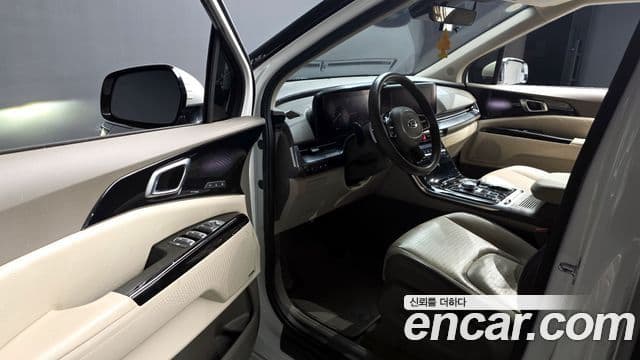 Kia Carnival 4세대 Signature, 2021 10