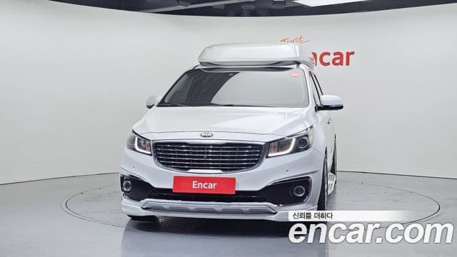 Kia All New Carnival Noblesse, 2016 3