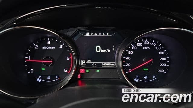 Kia All New Carnival Noblesse, 2016 8