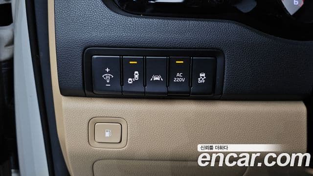 Kia All New Carnival Noblesse, 2016 13