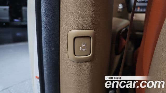 Kia All New Carnival Noblesse, 2016 17