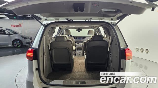 Kia All New Carnival Noblesse, 2015 20