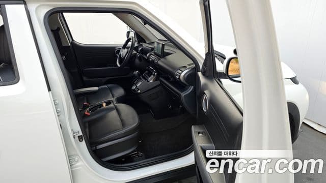 Hyundai Casper Inspiration, 2022 11