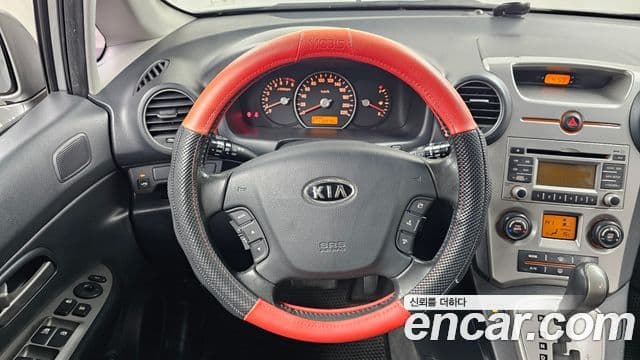 Kia 뉴카렌스 топовая версия, 2009 13
