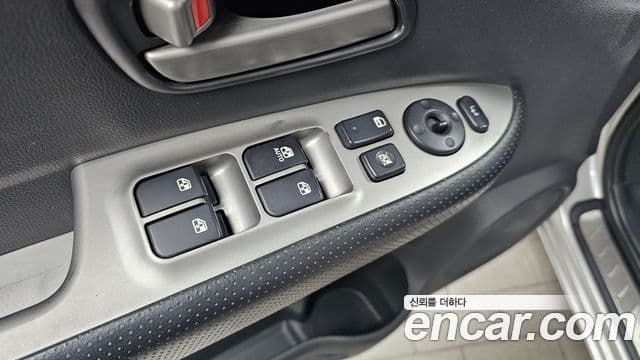 Kia 뉴카렌스 топовая версия, 2009 14