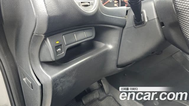 Kia 뉴카렌스 топовая версия, 2009 15