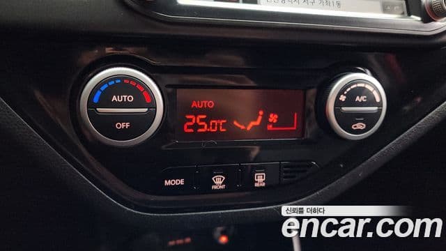 Kia All New Morning Deluxe Trendy, 2015 16