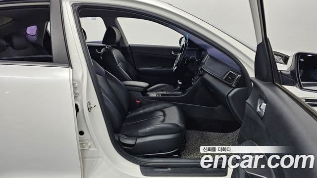 Kia K5 2세대 Prestige, 2018 10