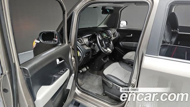 Kia The / новый New Ray Prestige, 2021 10