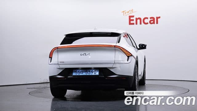 Kia EV6 Air, 2023 4