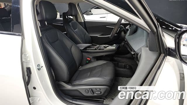 Kia EV6 Air, 2023 10