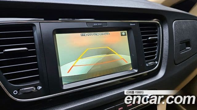 Kia All New Carnival Prestige, 2017 16