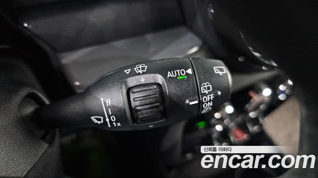 Mini Cooper D 클럽맨 2세대, 2019 15