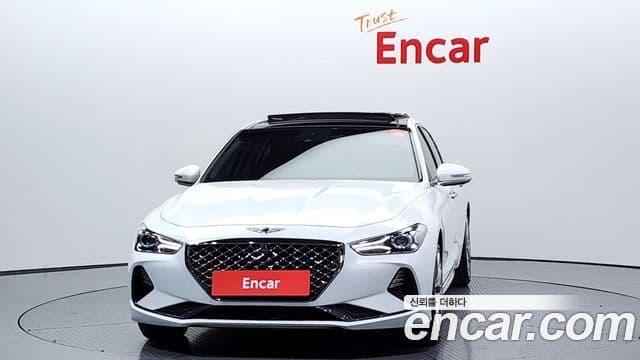 Genesis G70 Elite, 2020 1