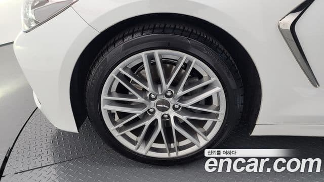 Genesis G70 Elite, 2020 все фото