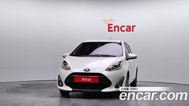 Toyota 프리우스 C, 2019 3