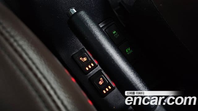 Toyota 프리우스 C, 2019 18