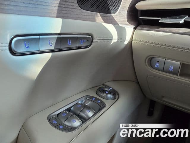 Genesis G90 (RS4) бензин 3.5 турбо 2WD, 2022 16