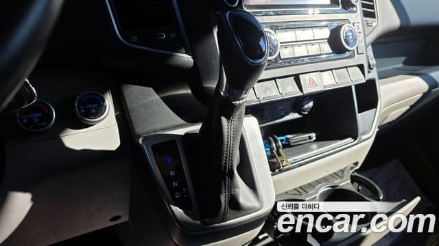 Hyundai 쏠라티 Luxury, 2023 9