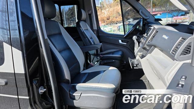 Hyundai 쏠라티 Luxury, 2023 10