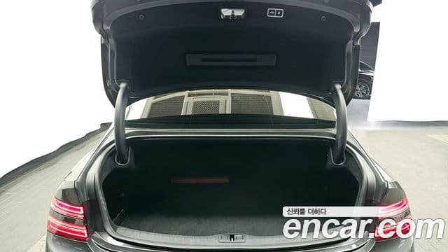 Genesis G80 (RG3) бензин 2.5 турбо 2WD, 2024 20