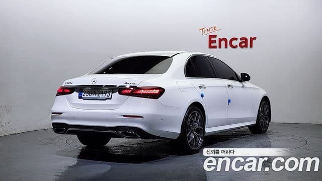 Mercedes-Benz E-класс W213 AMG Line, 2023 2