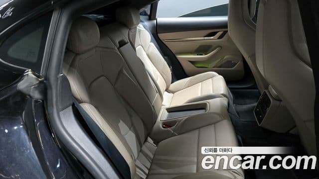 Porsche 타이칸 базовый, 2022 12