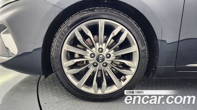 Kia K7 Premier Noblesse, 2020 все фото