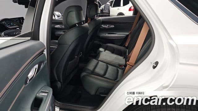 Genesis GV70, 2021 12