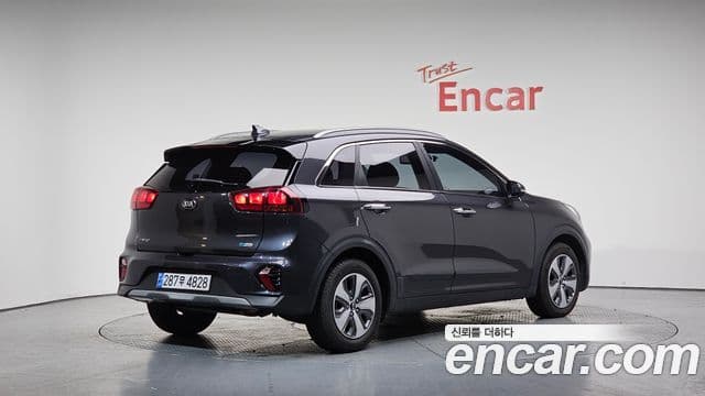 Kia The / новый New Niro Luxury, 2020 2