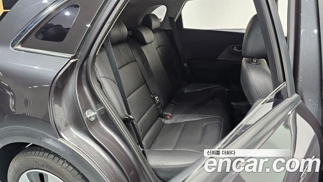 Kia The / новый New Niro Luxury, 2020 12