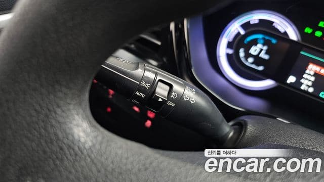 Kia The / новый New Niro Luxury, 2020 18