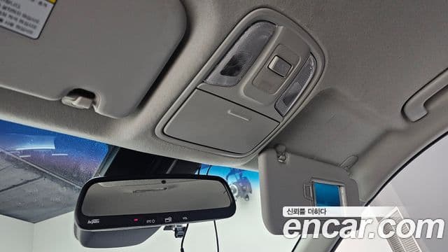 Kia The / новый New Niro Luxury, 2020 19