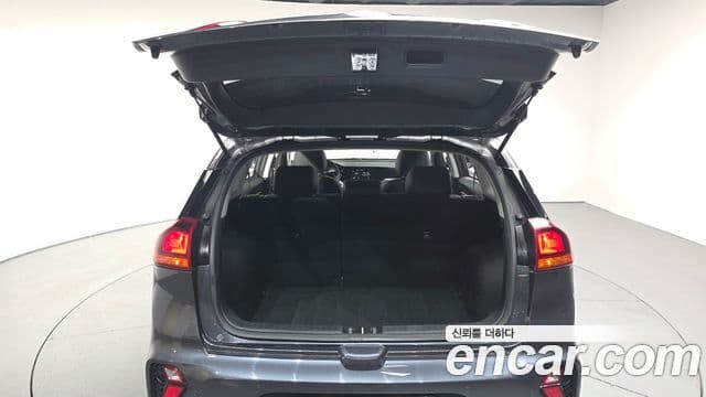 Kia The / новый New Niro Luxury, 2020 20