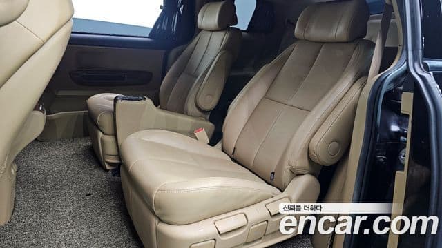 Kia All New Carnival President, 2016 12