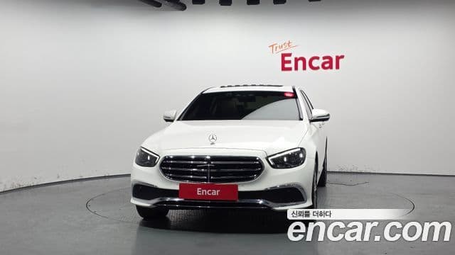 Mercedes-Benz E-класс W213 Exclusive, 2023 3