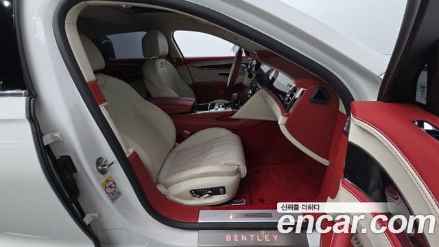 Bentley Flying Spur 3세대 4.0 Azure, 2024 11